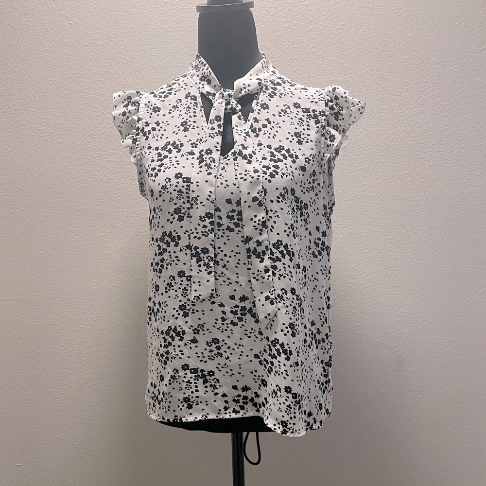 Tamara blouse white with black floral print size S